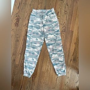 Abercrombie Kids girls cargo pants, sz 15/16